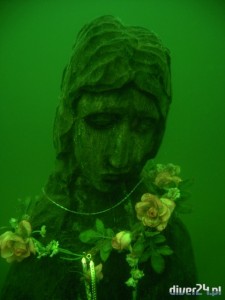 Madonna z jeziora - Diver24